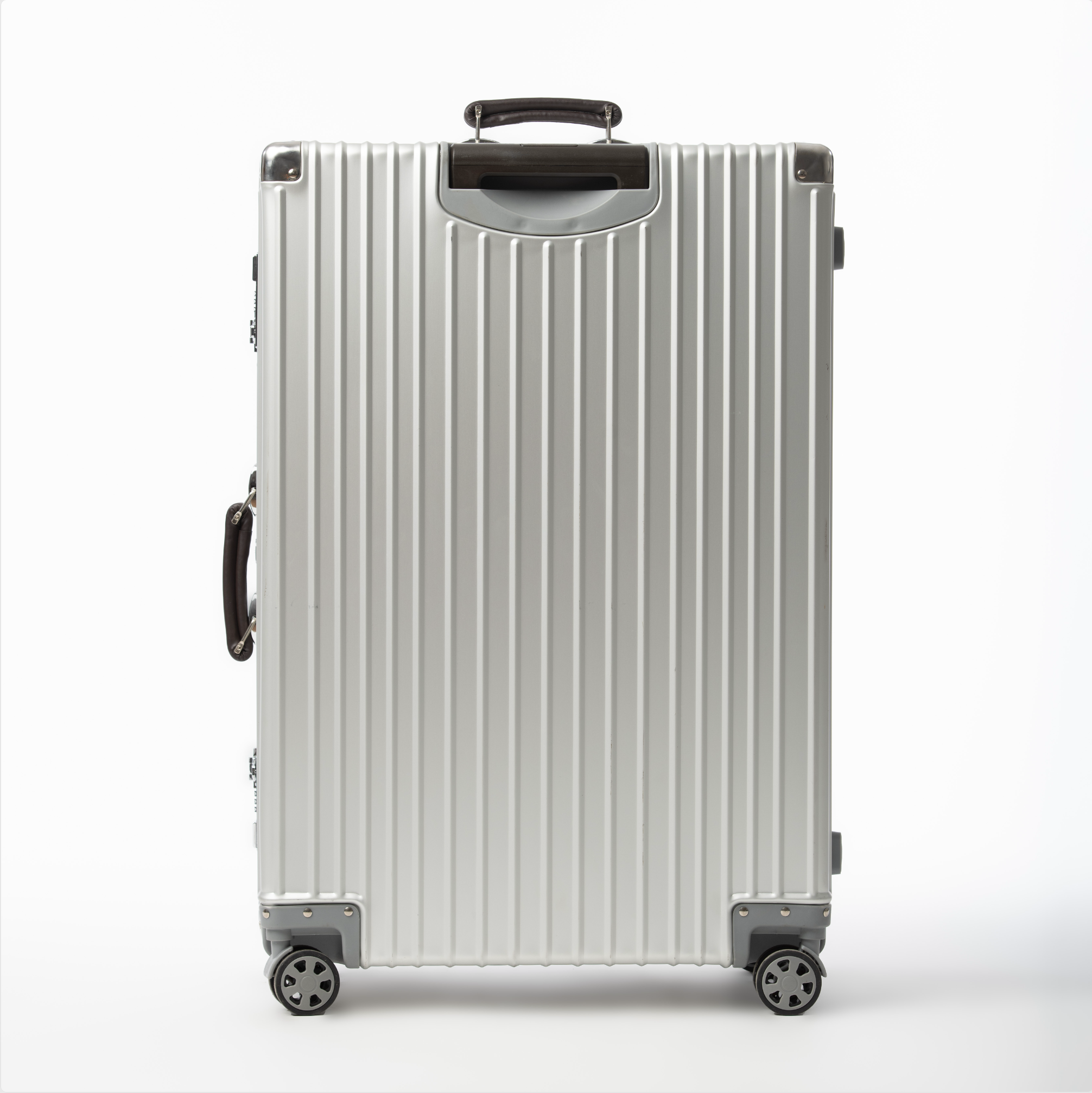 CLASSIC ALUMINUM