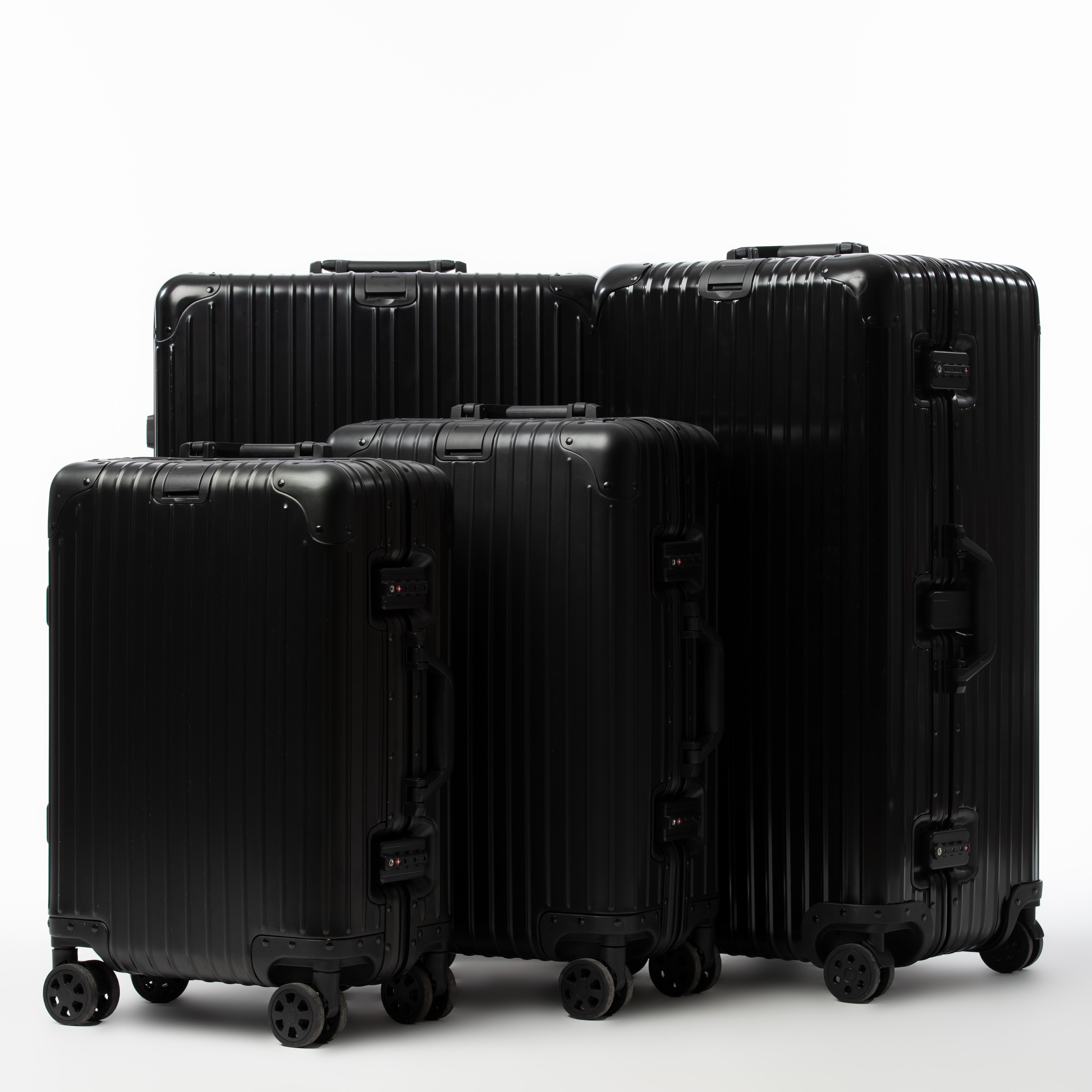 ALUMINUM SUITCASE V2 NEW, STRONGER ALUMINIUM & REMOVEABLE WHEELS